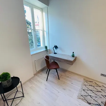 Dagmar Apartment